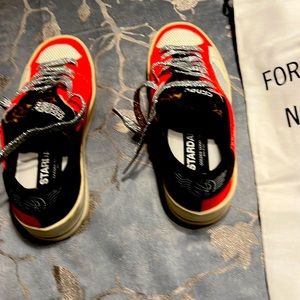 Golden goose designer sneakers, in perfect condition!!! Worn once.